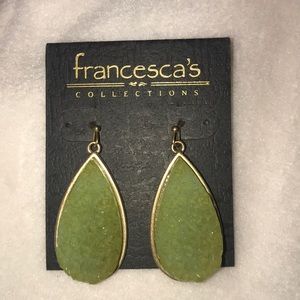 NWT Francesca’s Blue Stone earrings
